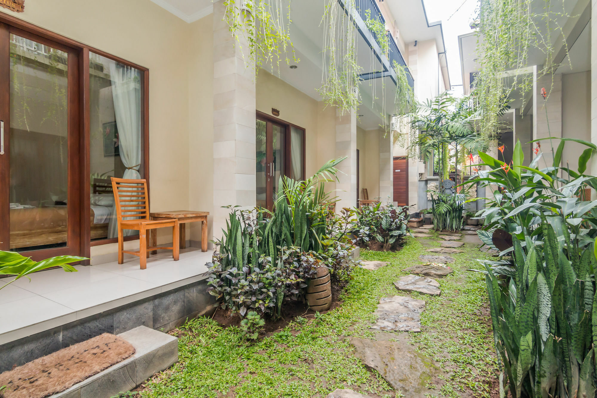 Zen Rooms Ubud Pengosekan 1 Buitenkant foto
